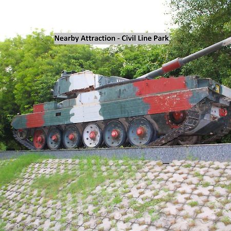 Oyo 8110 Nstay 31 Gurgaon Exterior foto